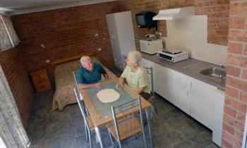 Fossicker Caravan Park Glen Innes Bagian luar foto